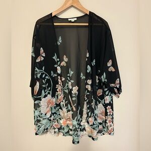 Warehouse One Black Sheer Floral Cover up Top Women’s Size Medium/Large